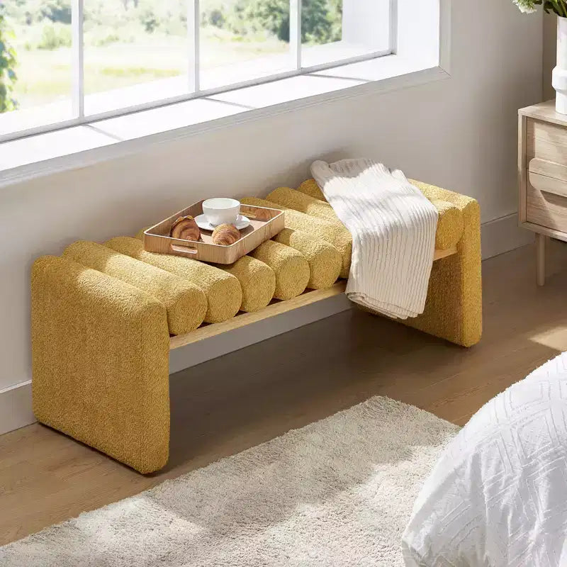 Banc moderne en bois massif avec coussins traversins amovibles, design en H