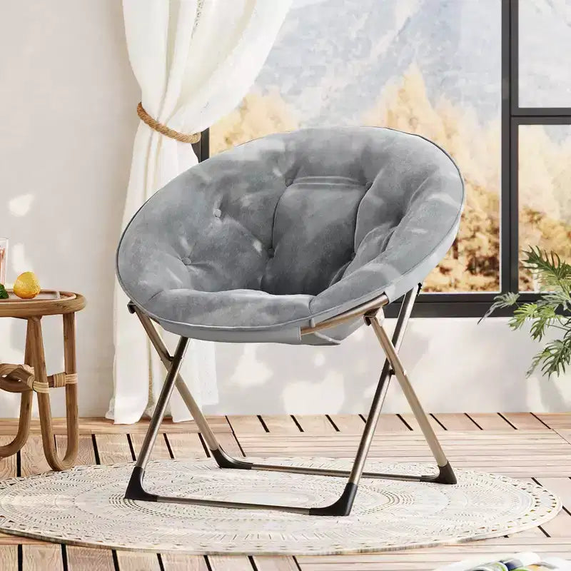 Fauteuil soucoupe pliant en fausse fourrure, assise épaisse et moelleuse, cadre métallique