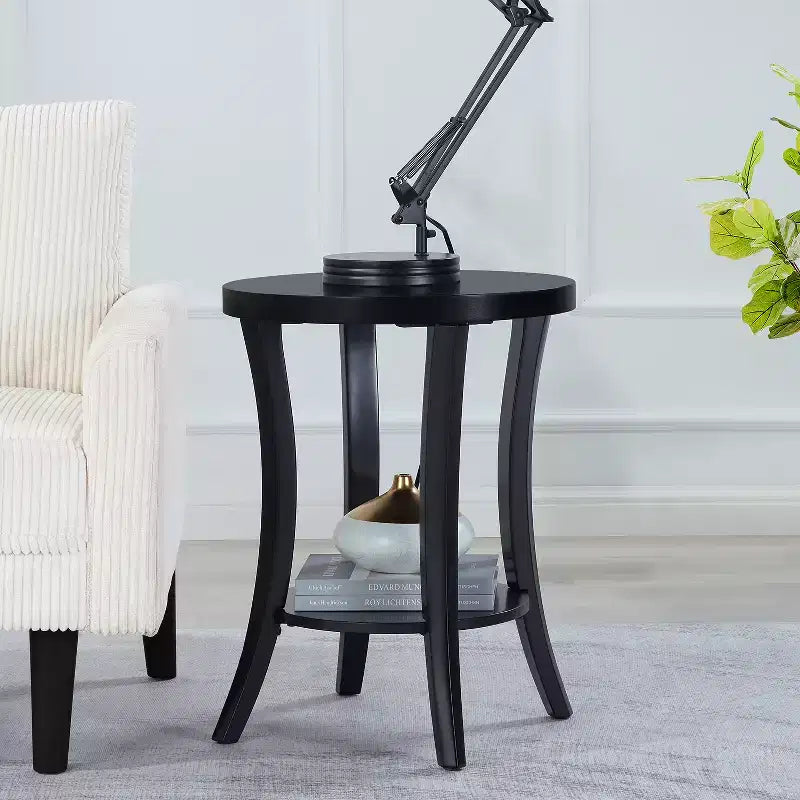 Table d'appoint ronde avec étagère à deux niveaux, pieds incurvés, finition placage