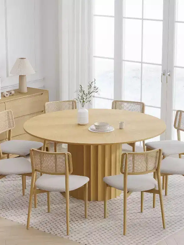 Table à manger ronde 60" en bois massif pour 6-8 personnes, piétement cylindrique cannelé, Naturel