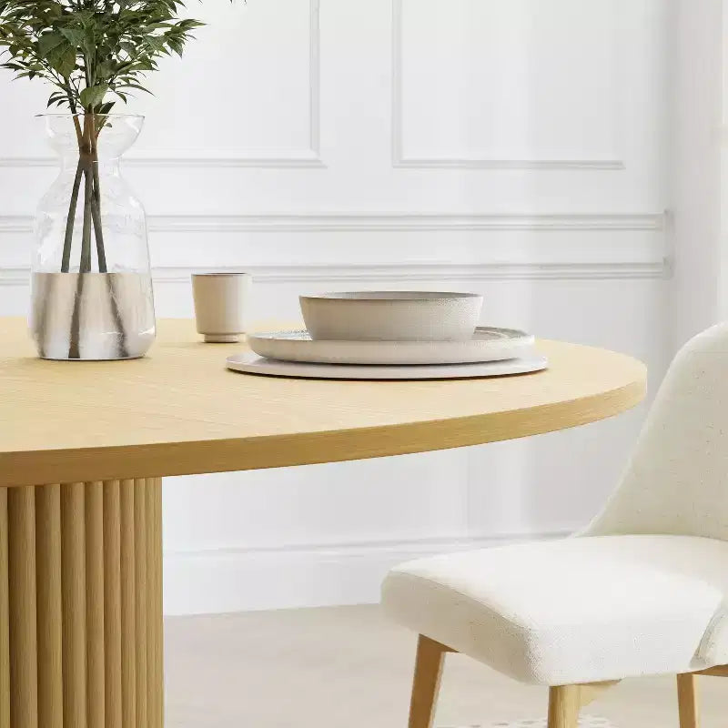 Table à manger ronde 60" en bois massif pour 6-8 personnes, piétement cylindrique cannelé, Naturel