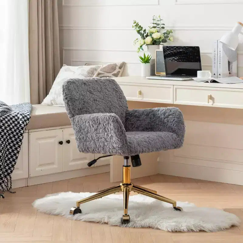 Fauteuil de bureau en velours avec piètement en métal doré, chaise de bureau pivotante à hauteur réglable