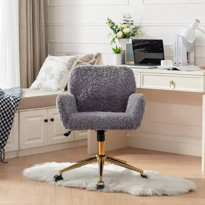 Fauteuil de bureau en velours avec piètement en métal doré, chaise de bureau pivotante à hauteur réglable