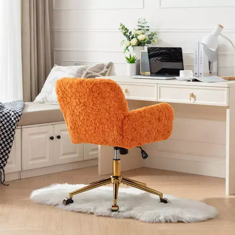 Fauteuil de bureau en velours avec piètement en métal doré, chaise de bureau pivotante à hauteur réglable