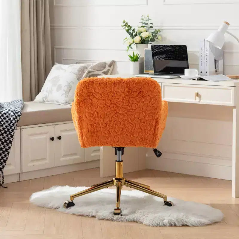 Fauteuil de bureau en velours avec piètement en métal doré, chaise de bureau pivotante à hauteur réglable