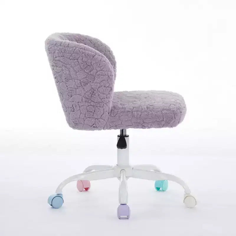 Fauteuil de bureau en velours avec piètement en métal doré, chaise de bureau pivotante à hauteur réglable