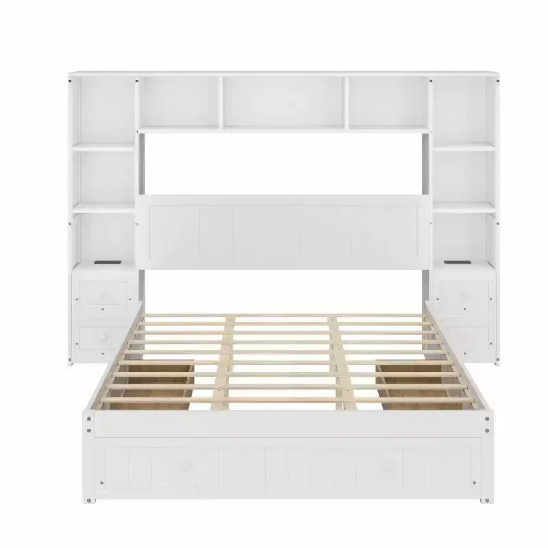 Lit plateforme queen en pin avec tables de chevet et armoire-bibliothèque